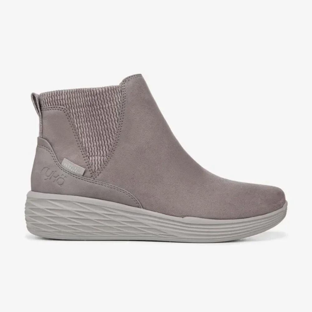 Ryka Noelle Women's Water-Repellent Boots (WIDE)